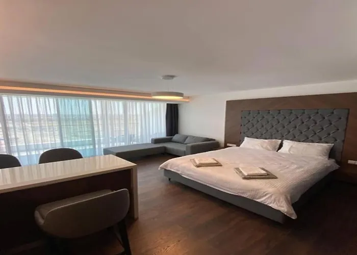 Grand Sapphire,luxury By Report Homes Northern Cyprus איה נאפה